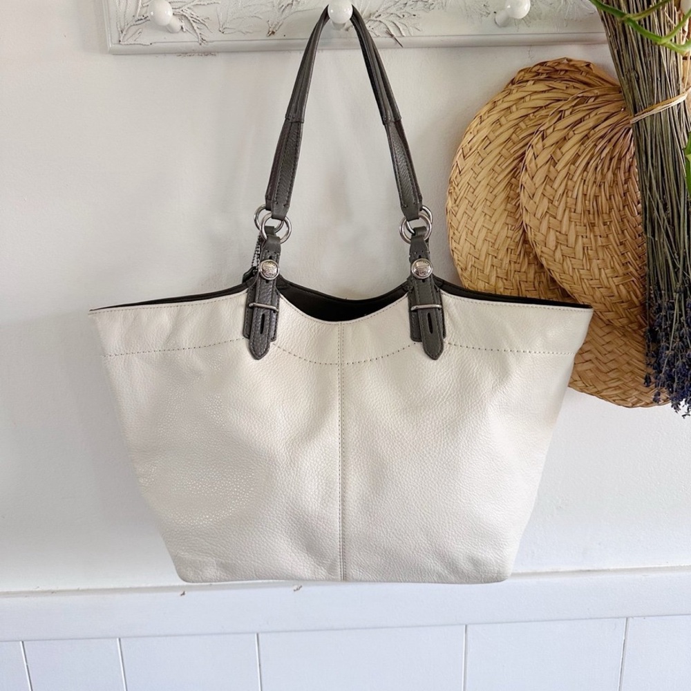 White leather Coach tote bag